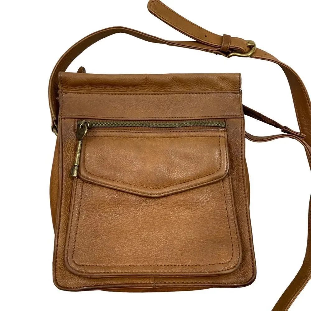 ‎Vintage Fossil Genuine Leather Crossbody Bag